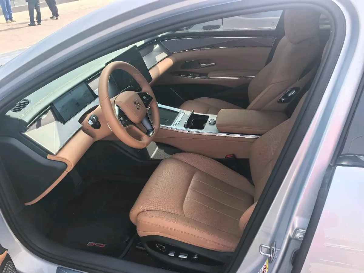 2025 BYD HanL 1.5T 156HP L4 E-CVT PHEV,autocango,china used car exporter,china ev exporter,chinese used car exporter,chinese used ev exporter