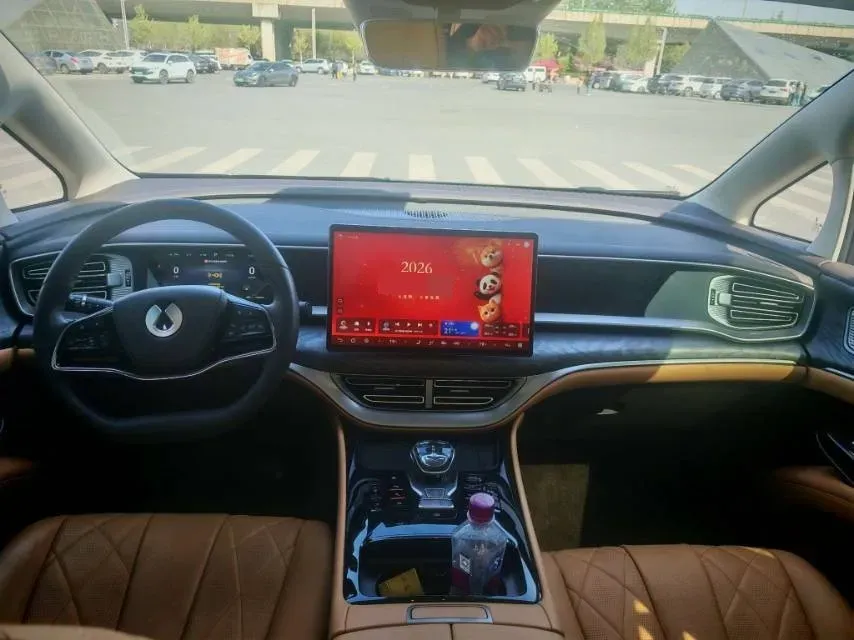 2024 Denza D9 1.5T 139HP L4 E-CVT PHEV 40KWH,autocango,china used car exporter,china ev exporter,chinese used car exporter,chinese used ev exporter