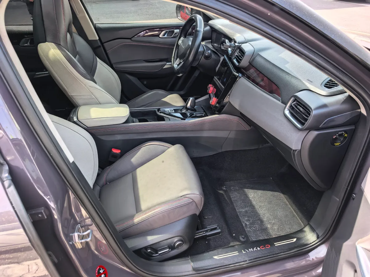 2019 LYNK&CO 02 2.0T 190HP L4 6AT,autocango,china used car exporter,china ev exporter,chinese used car exporter,chinese used ev exporter