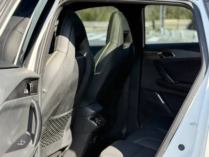 2023 LYNK&CO 06 1.5T 181HP L4 7DCT,autocango,china used car exporter,china ev exporter,chinese used car exporter,chinese used ev exporter