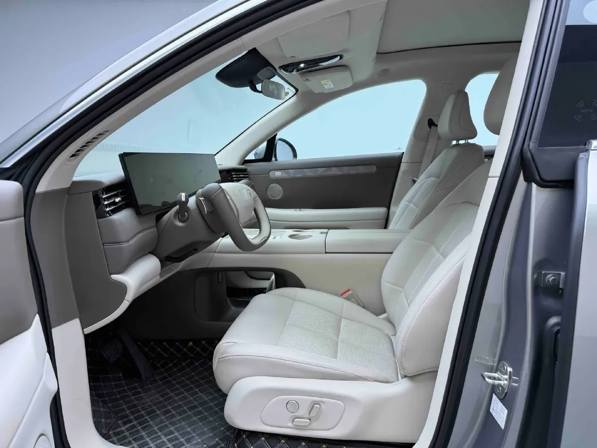 2026 IM LS6 BEV,autocango,china used car exporter,china ev exporter,chinese used car exporter,chinese used ev exporter