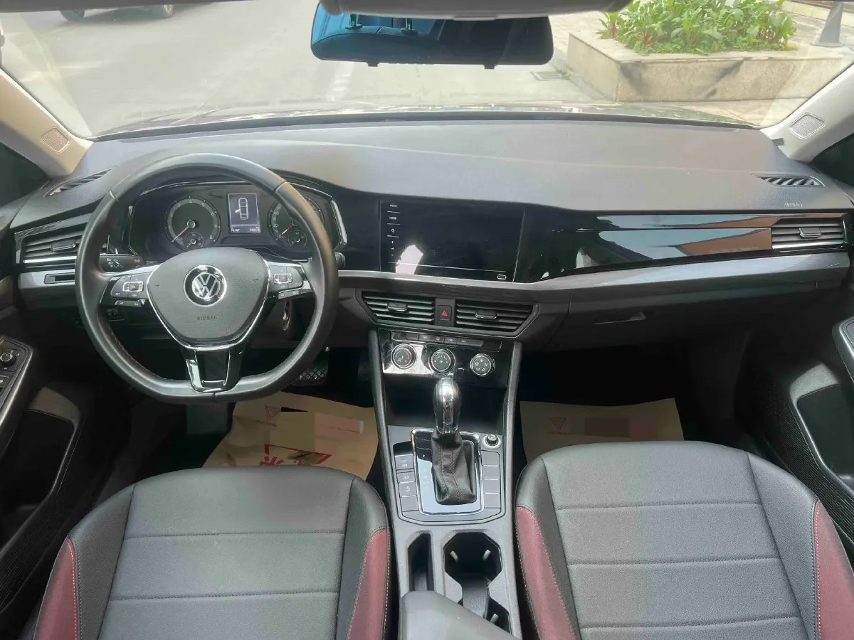 2021 Volkswagen Bora 1.5L 113HP L4 6AT,autocango,china used car exporter,china ev exporter,chinese used car exporter,chinese used ev exporter