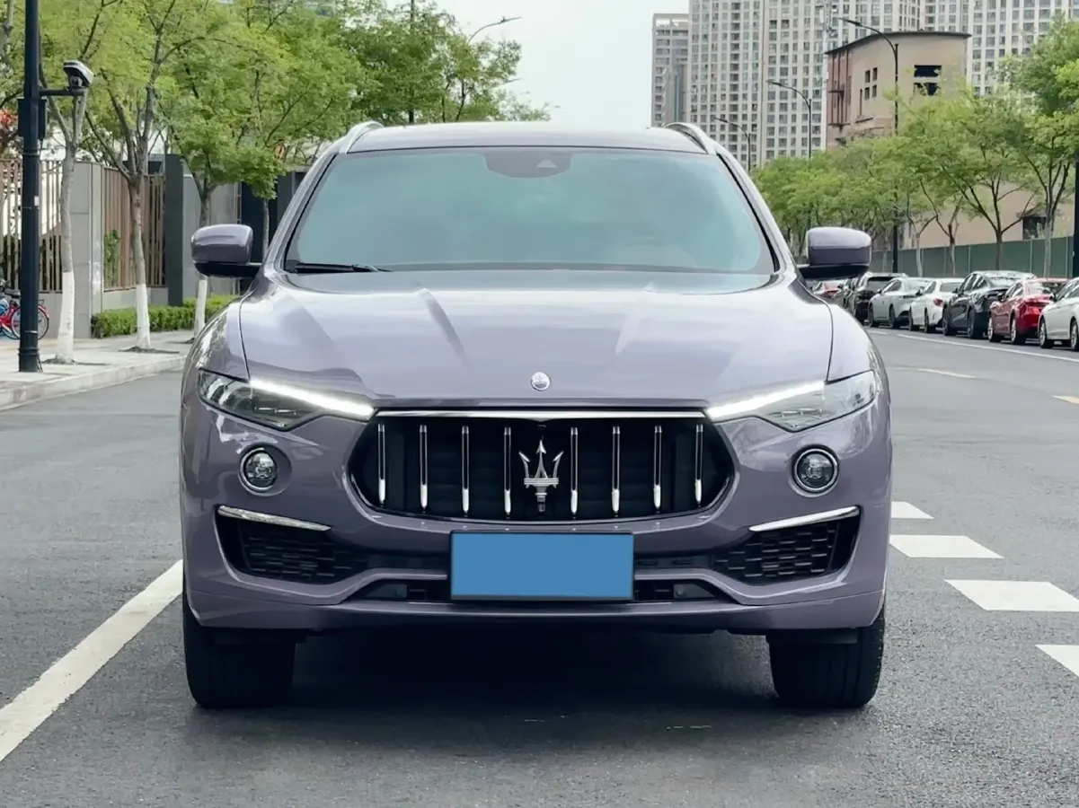 2021 Maserati Levante 3.0T 350HP V6 8AT,autocango,china used car exporter,china ev exporter,chinese used car exporter,chinese used ev exporter