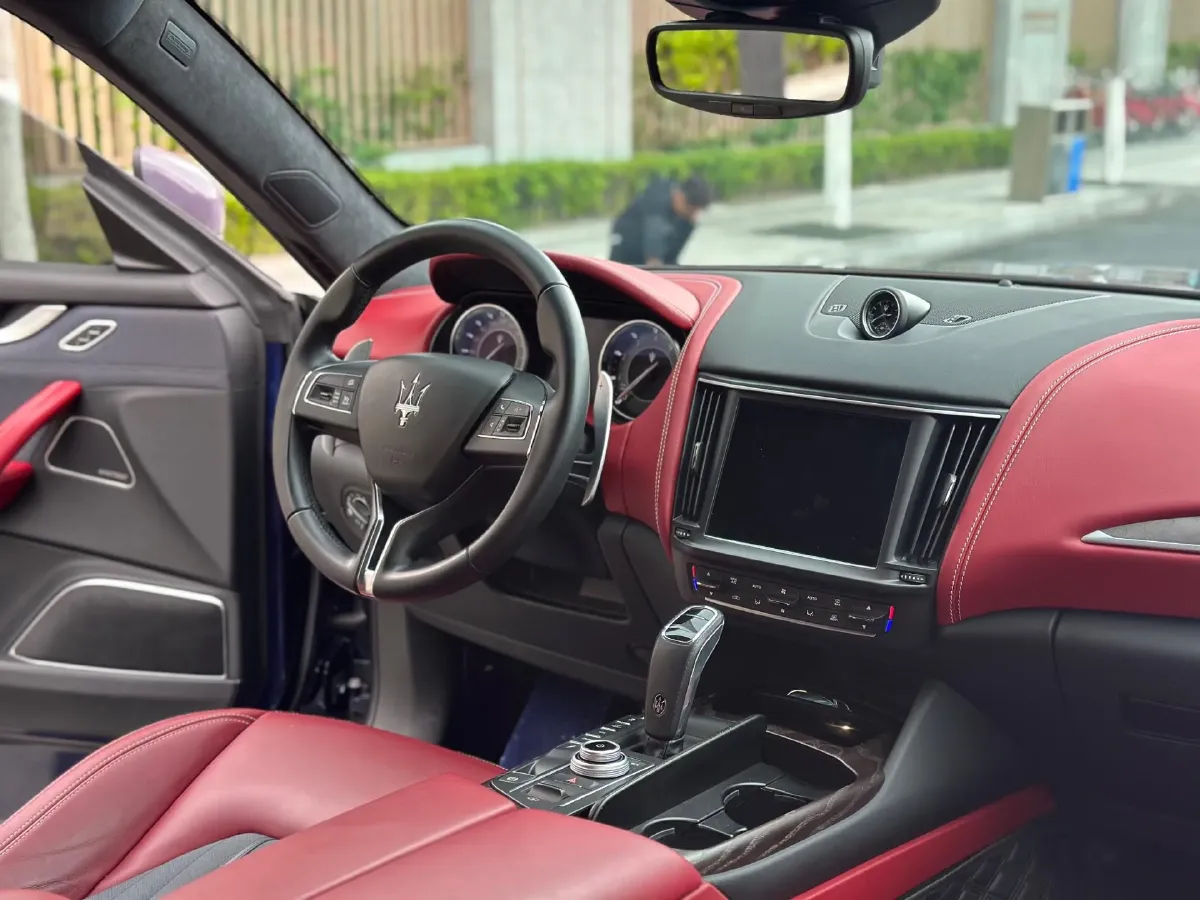 2021 Maserati Levante 3.0T 350HP V6 8AT,autocango,china used car exporter,china ev exporter,chinese used car exporter,chinese used ev exporter