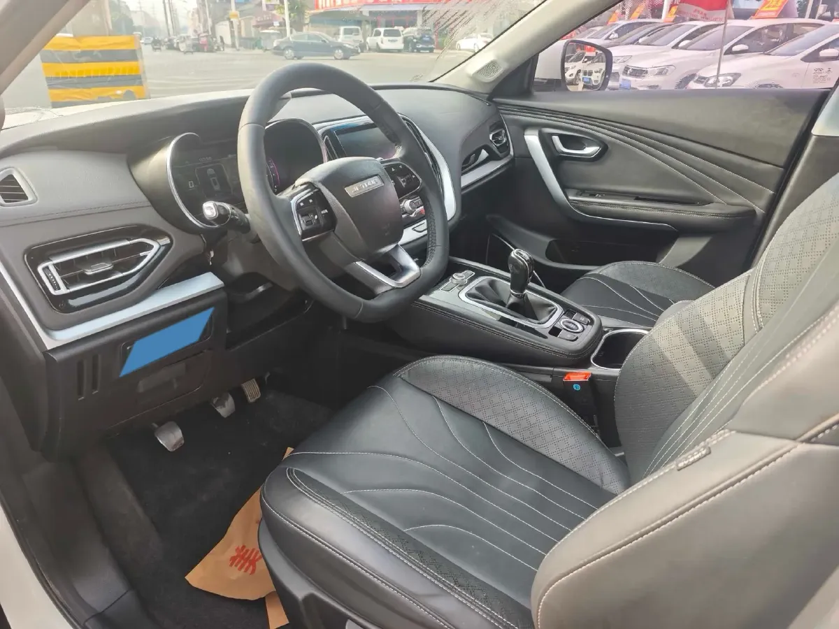 2018 Jetour X70 1.5T 147HP L4 5MT,autocango,china used car exporter,china ev exporter,chinese used car exporter,chinese used ev exporter