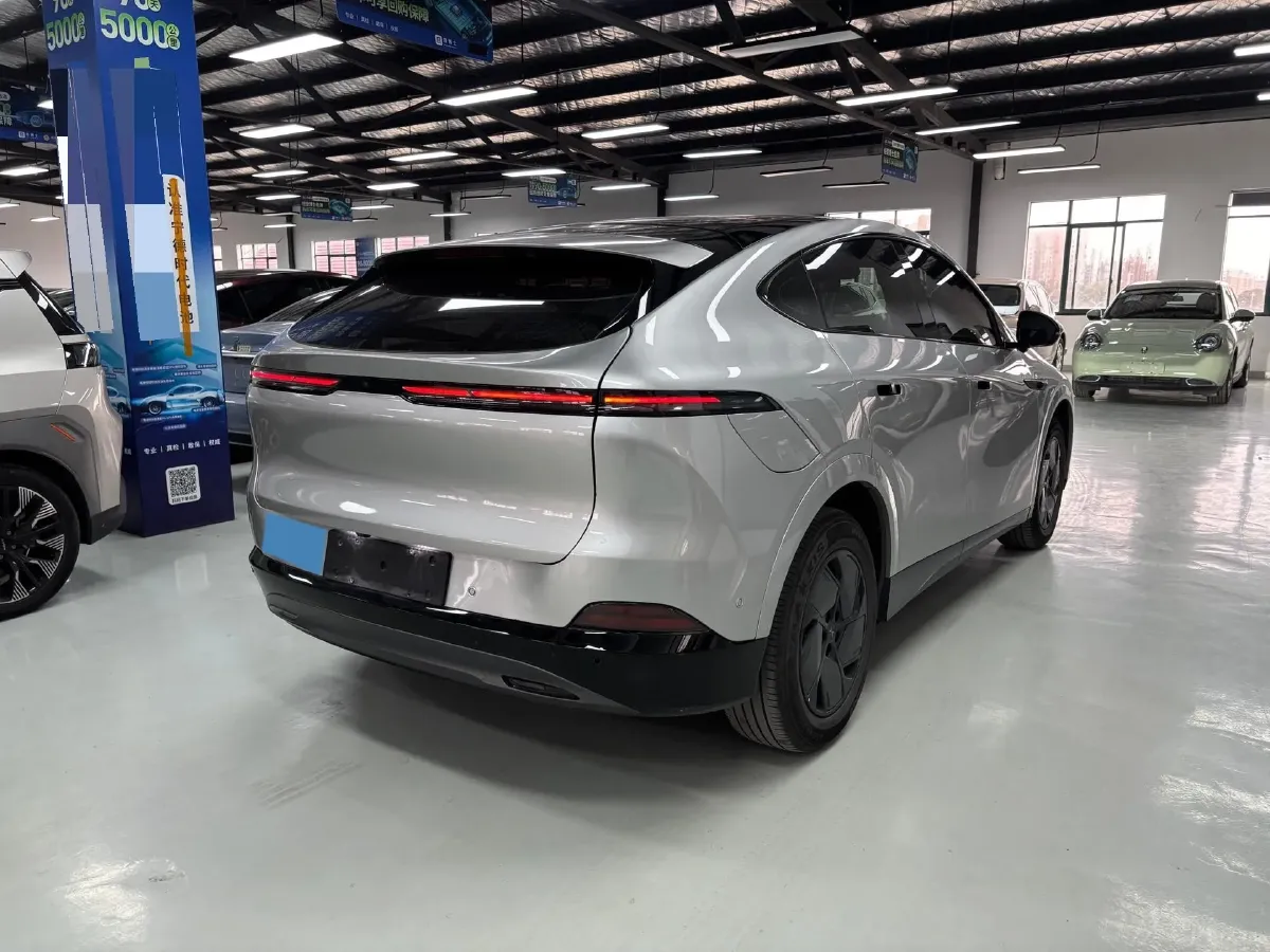 2025 Xpeng G6 BEV 68.5KWH,autocango,china used car exporter,china ev exporter,chinese used car exporter,chinese used ev exporter