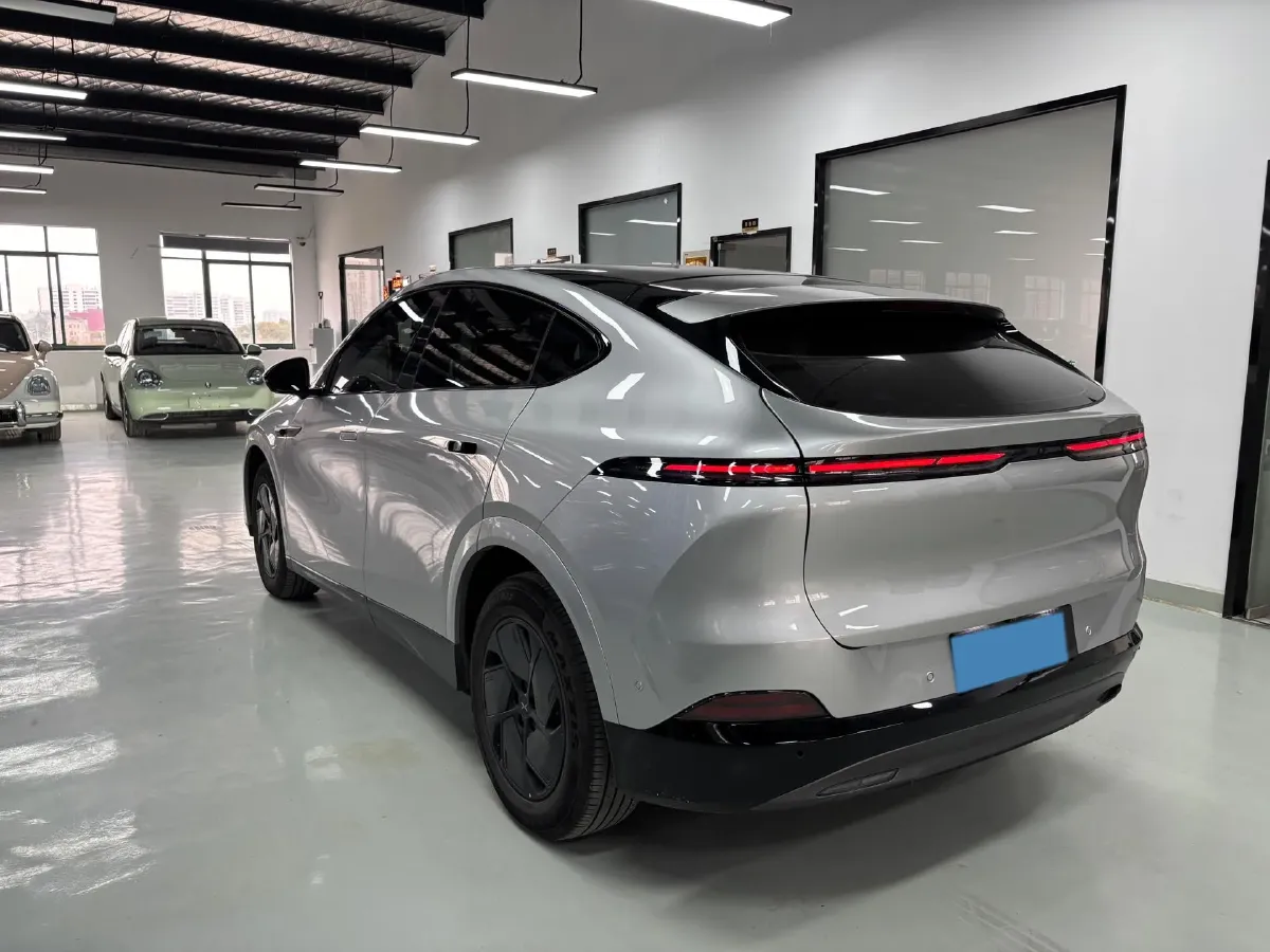 2025 Xpeng G6 BEV 68.5KWH,autocango,china used car exporter,china ev exporter,chinese used car exporter,chinese used ev exporter