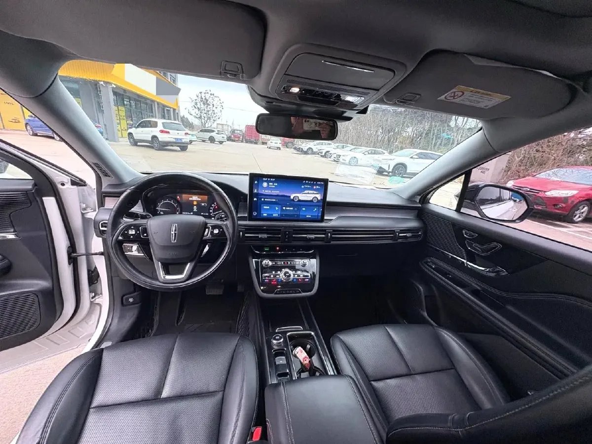 2020 Lincoln Corsair 2.0T 245HP L4 8AT,autocango,china used car exporter,china ev exporter,chinese used car exporter,chinese used ev exporter