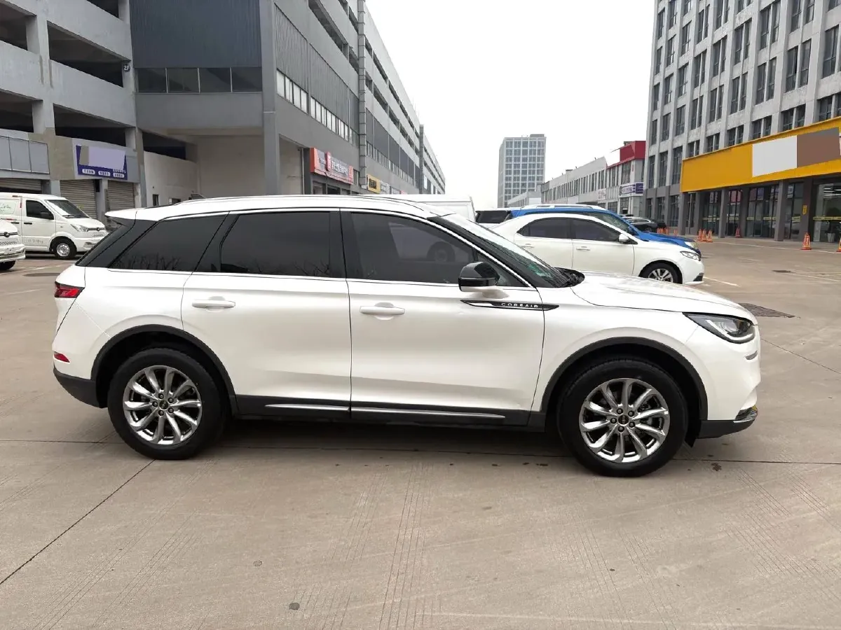 2020 Lincoln Corsair 2.0T 245HP L4 8AT,autocango,china used car exporter,china ev exporter,chinese used car exporter,chinese used ev exporter