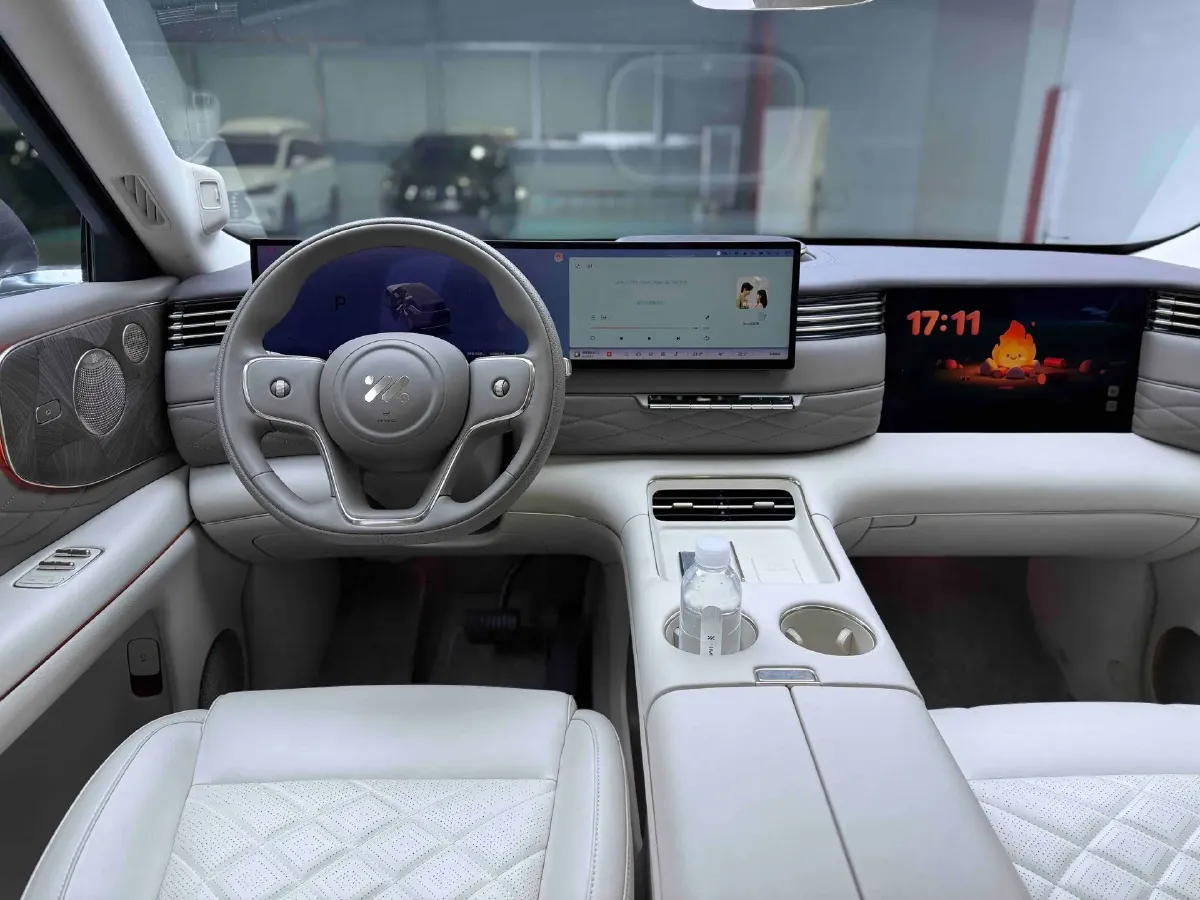 2026 IM LS9 REEV 155HP REEV,autocango,china used car exporter,china ev exporter,chinese used car exporter,chinese used ev exporter