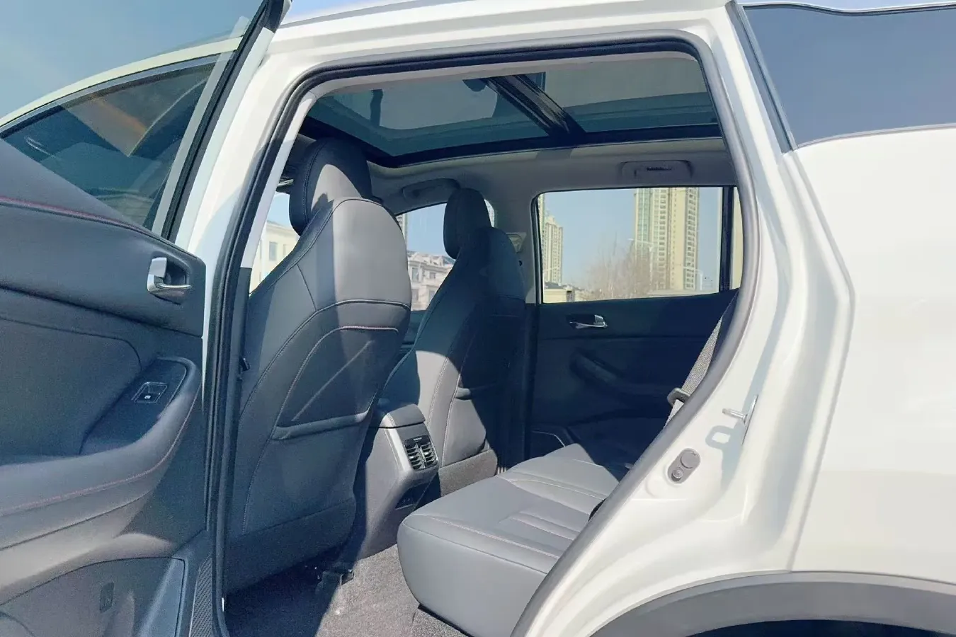 2020 GAC Trumpchi GS4 COUPE 1.5T 169HP L4 7DCT,autocango,china used car exporter,china ev exporter,chinese used car exporter,chinese used ev exporter