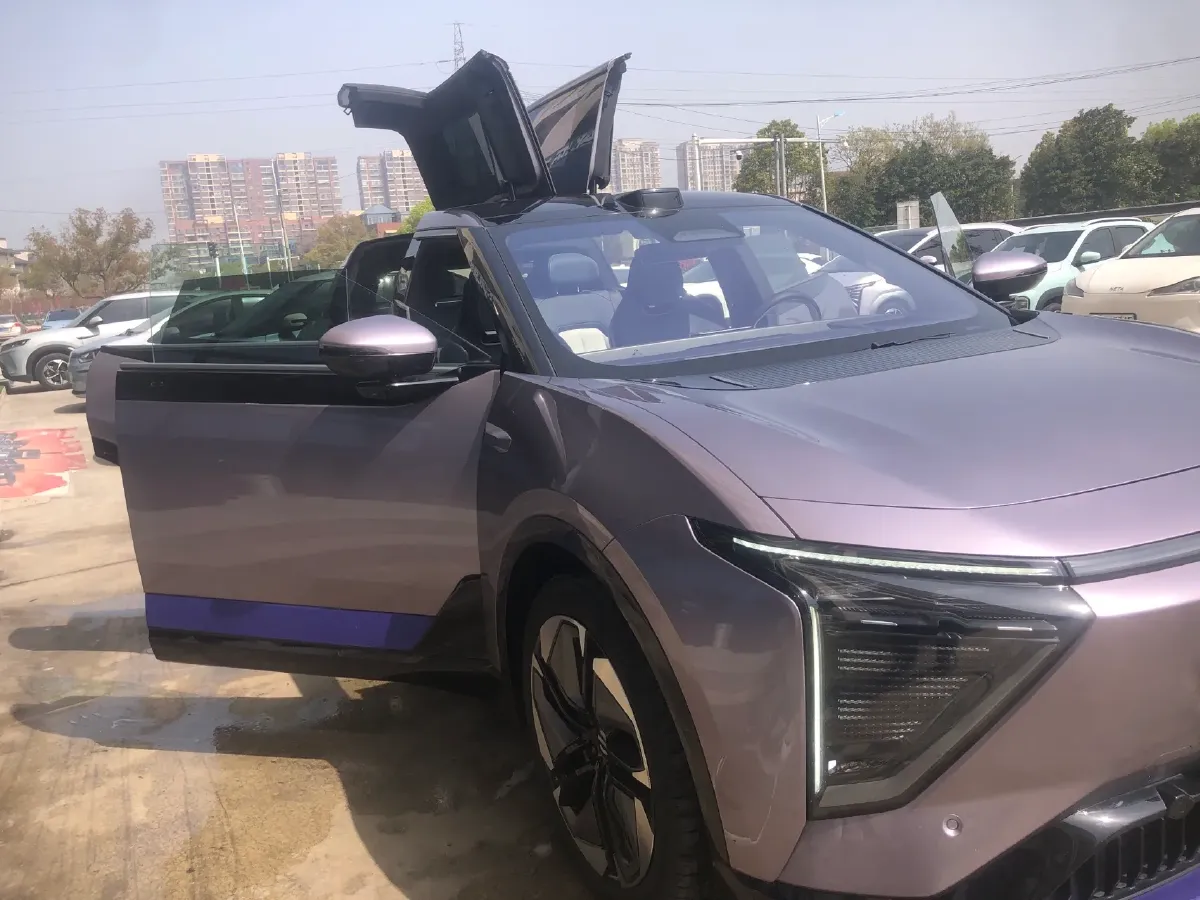2023 HiPhi Y BEV 115KWH,autocango,china used car exporter,china ev exporter,chinese used car exporter,chinese used ev exporter