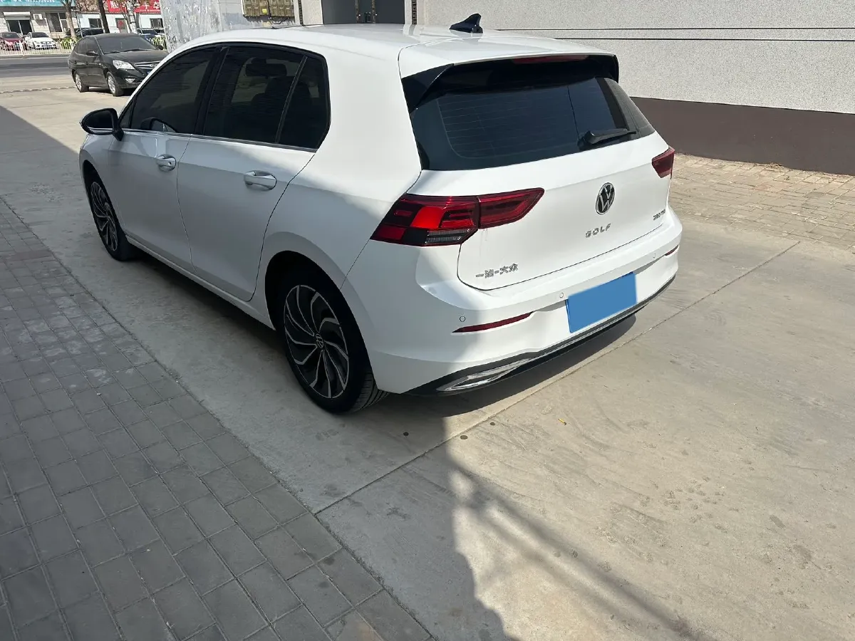 2023 Volkswagen Golf 1.4T 150HP L4 7DCT,autocango,china used car exporter,china ev exporter,chinese used car exporter,chinese used ev exporter