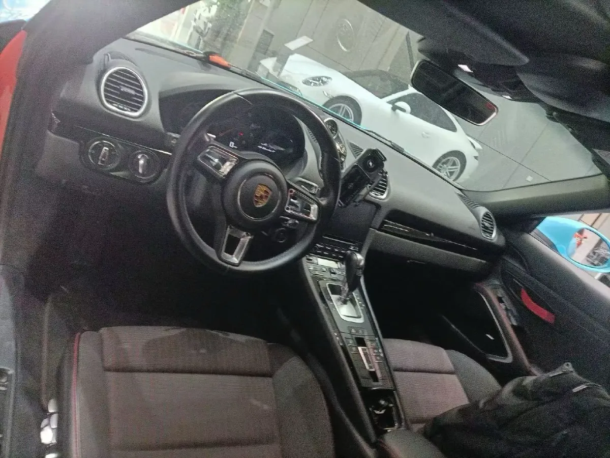 2019 Porsche 718 2.0T 300HP H4 7DCT,autocango,china used car exporter,china ev exporter,chinese used car exporter,chinese used ev exporter