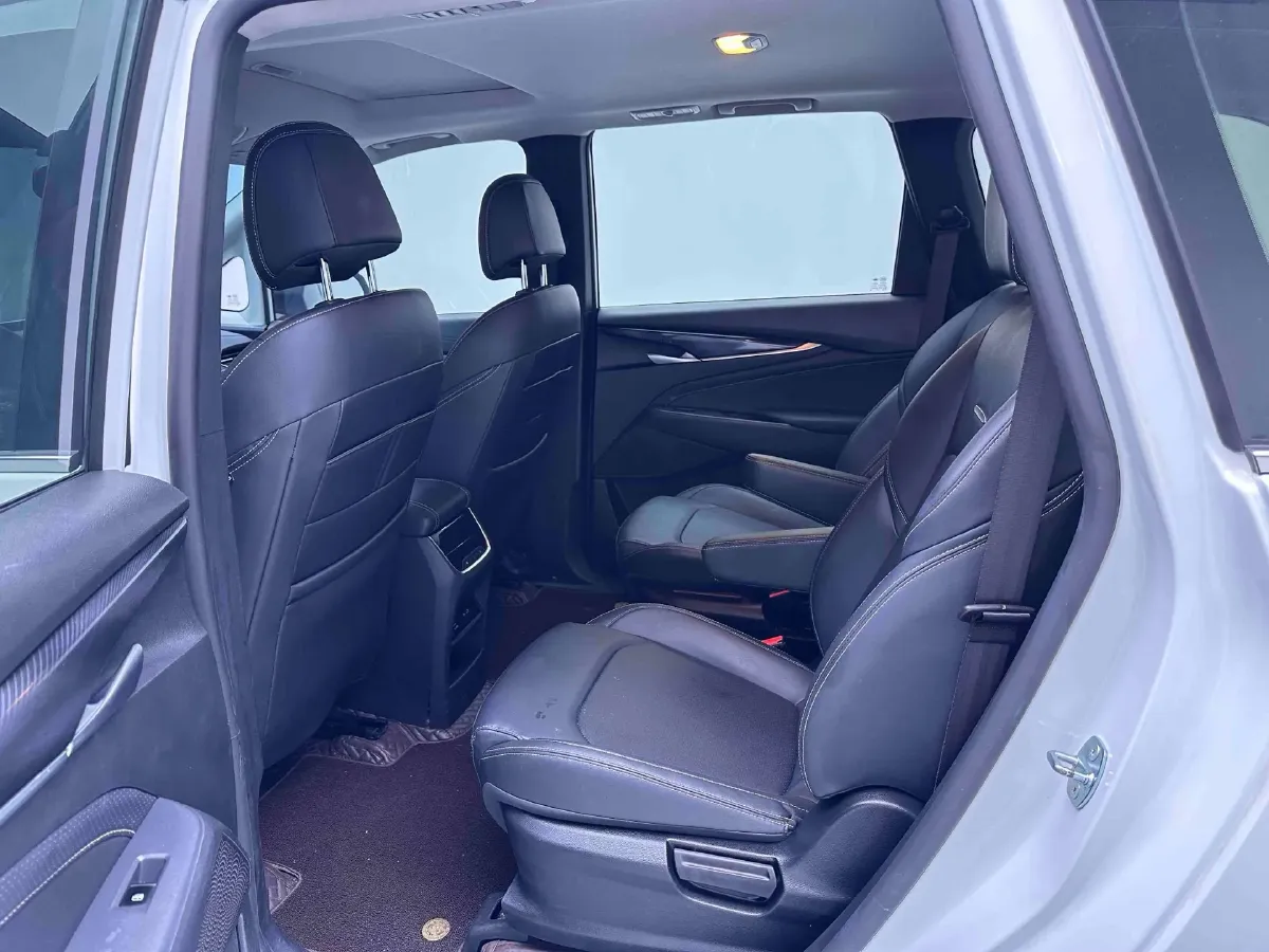 2022 MAXUS G50 1.5T 169HP L4 7DCT,autocango,china used car exporter,china ev exporter,chinese used car exporter,chinese used ev exporter