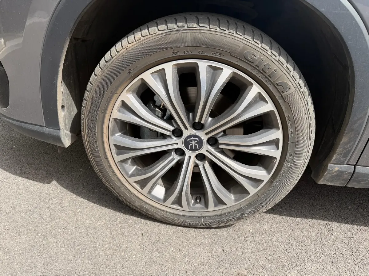 2022 Geely JiaJi 1.5T 177HP L3 7DCT PHEV 15.5KWH,autocango,china used car exporter,china ev exporter,chinese used car exporter,chinese used ev exporter