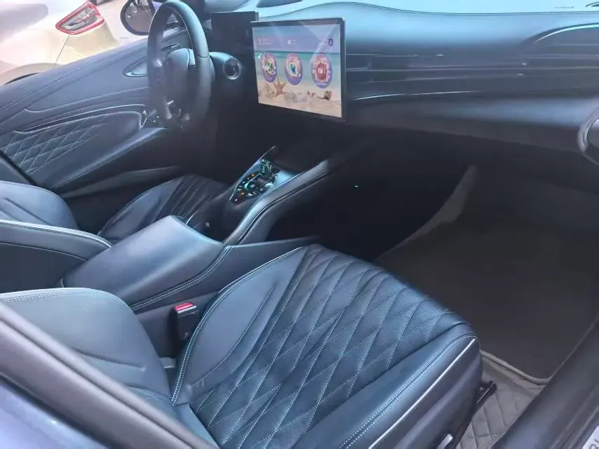 2022 AITO AITO M5 Range Extended 125HP REEV 40KWH,autocango,china used car exporter,china ev exporter,chinese used car exporter,chinese used ev exporter