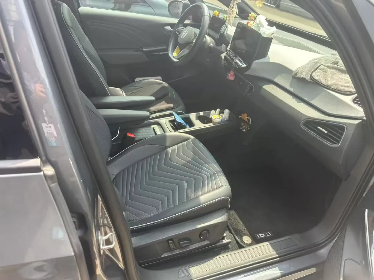 2023 Volkswagen ID.3 BEV 52.8KWH,autocango,china used car exporter,china ev exporter,chinese used car exporter,chinese used ev exporter