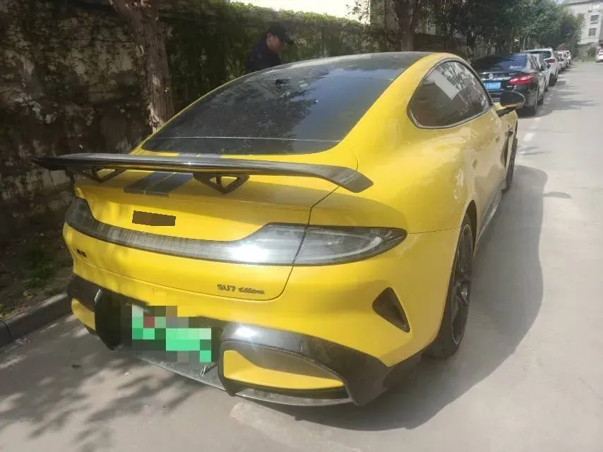 2025 MI SU7 Ultra BEV 93.7KWH,autocango,china used car exporter,china ev exporter,chinese used car exporter,chinese used ev exporter