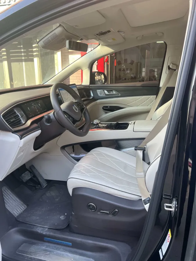 2024 Denza D9 1.5T 139HP L4 E-CVT PHEV 40KWH,autocango,china used car exporter,china ev exporter,chinese used car exporter,chinese used ev exporter