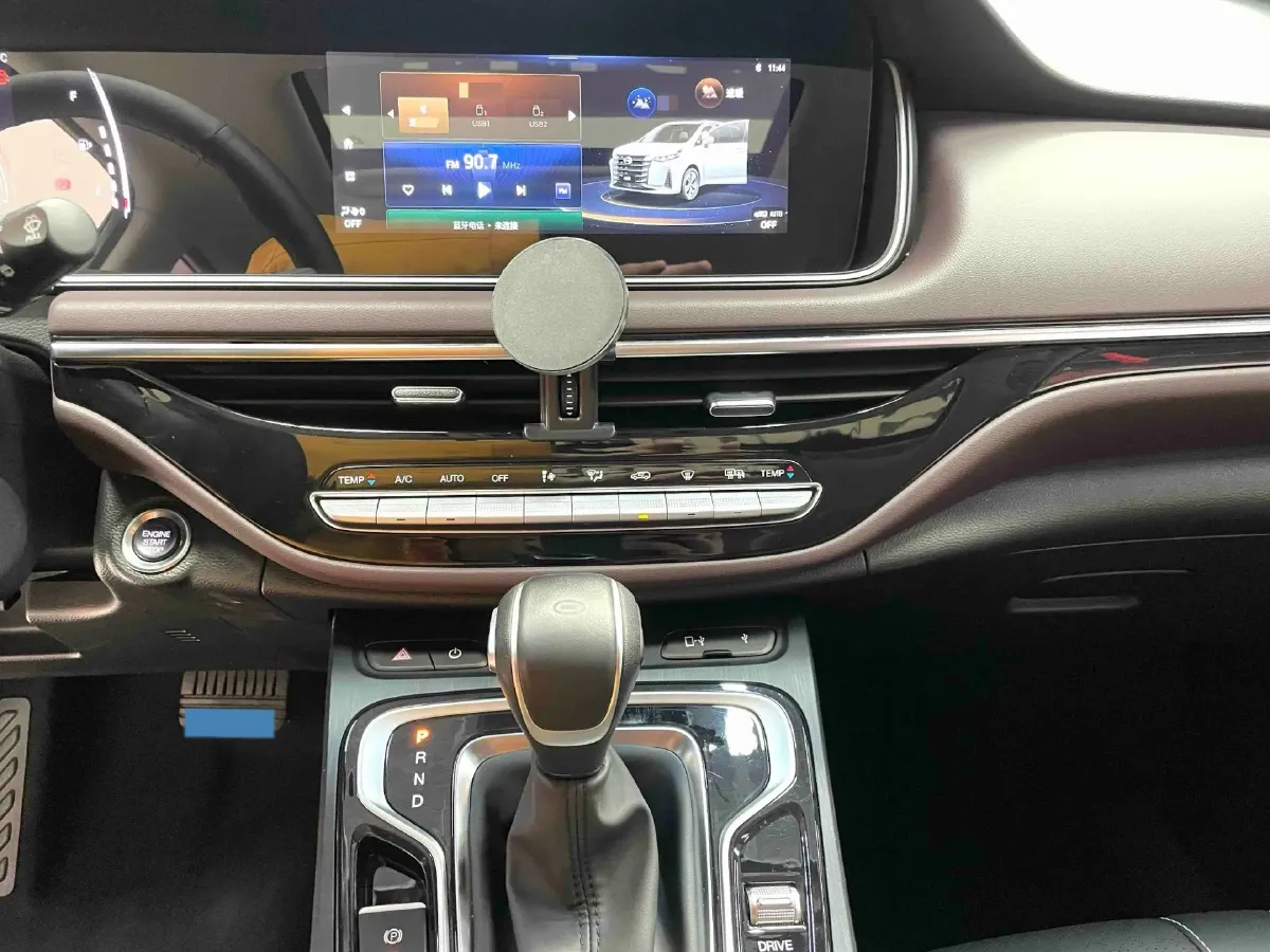 2021 GAC Trumpchi M6 1.5T 169HP L4 6AT,autocango,china used car exporter,china ev exporter,chinese used car exporter,chinese used ev exporter