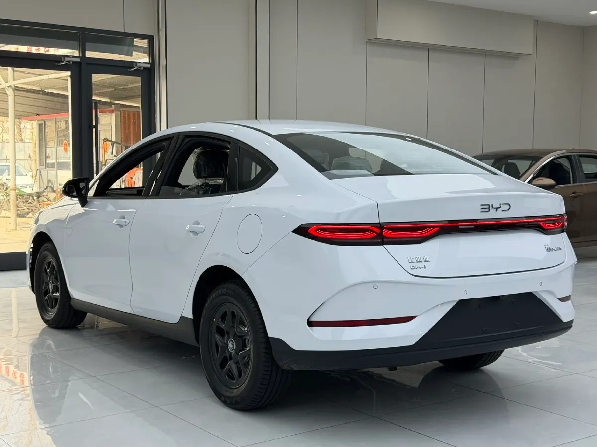 2025 BYD Qin Plus 1.5L 101HP L4 E-CVT PHEV,autocango,china used car exporter,china ev exporter,chinese used car exporter,chinese used ev exporter