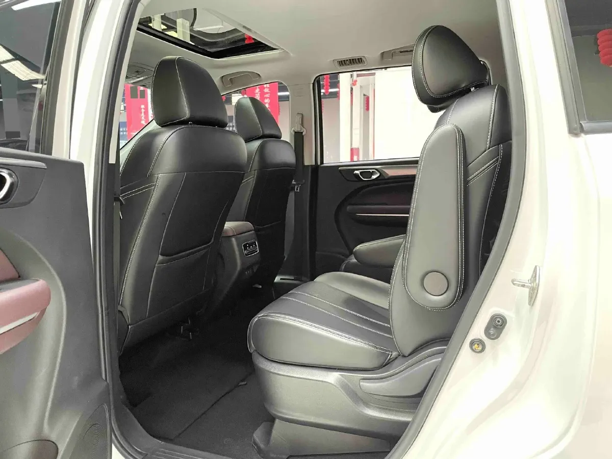 2021 GAC Trumpchi M6 1.5T 169HP L4 7DCT,autocango,china used car exporter,china ev exporter,chinese used car exporter,chinese used ev exporter