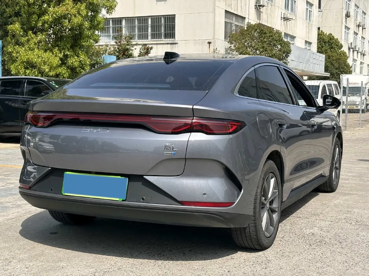 2025 BYD QinL BEV,autocango,china used car exporter,china ev exporter,chinese used car exporter,chinese used ev exporter