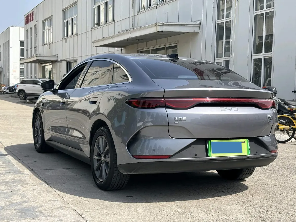 2025 BYD QinL BEV,autocango,china used car exporter,china ev exporter,chinese used car exporter,chinese used ev exporter