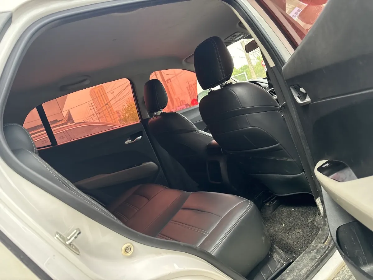 2019 BaoJun 510 1.5L 112HP L4 6MT,autocango,china used car exporter,china ev exporter,chinese used car exporter,chinese used ev exporter