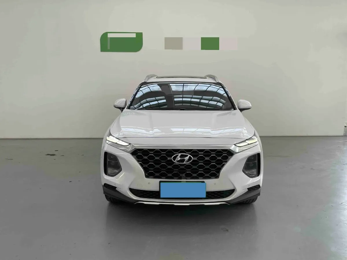 2019 Hyundai Santafe 2.0T 240HP L4 8AT,autocango,china used car exporter,china ev exporter,chinese used car exporter,chinese used ev exporter