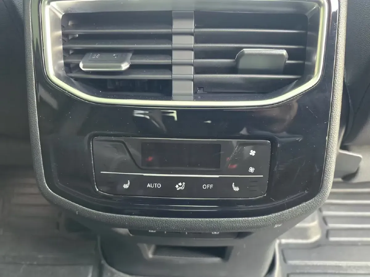 2023 Volkswagen Talagon 2.0T 220HP L4 7DCT,autocango,china used car exporter,china ev exporter,chinese used car exporter,chinese used ev exporter