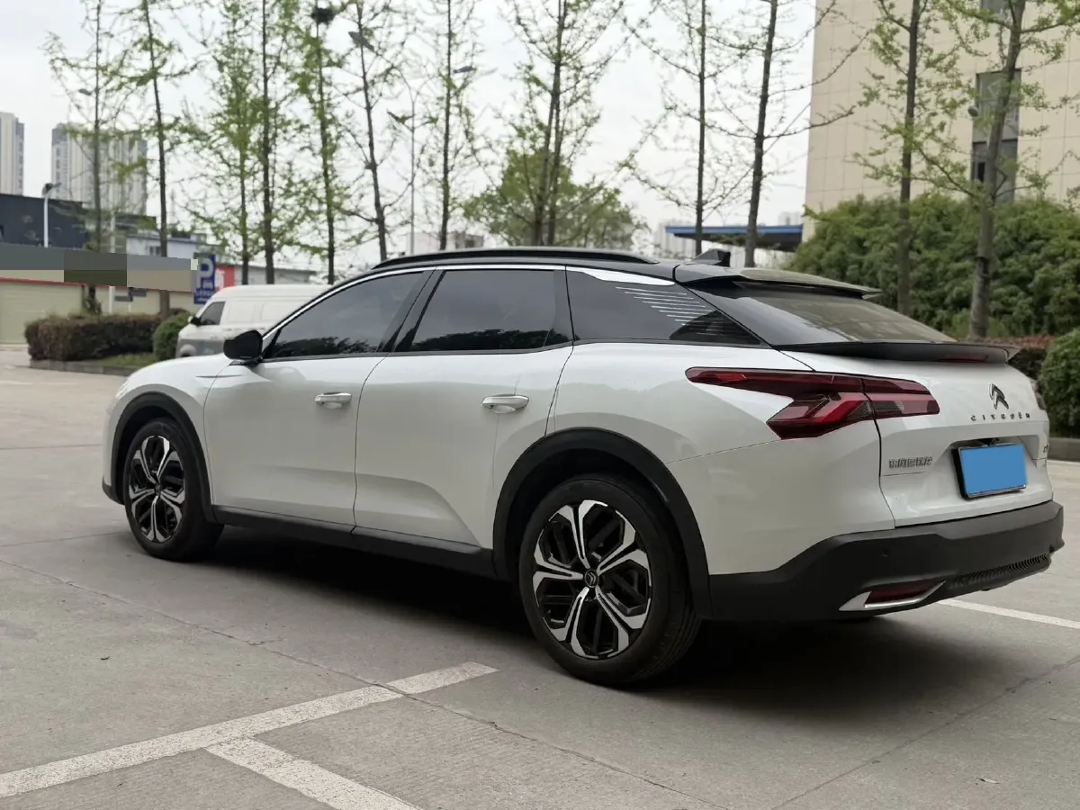 2022 Citroen C5 X 1.6T 175HP L4 8AT,autocango,china used car exporter,china ev exporter,chinese used car exporter,chinese used ev exporter
