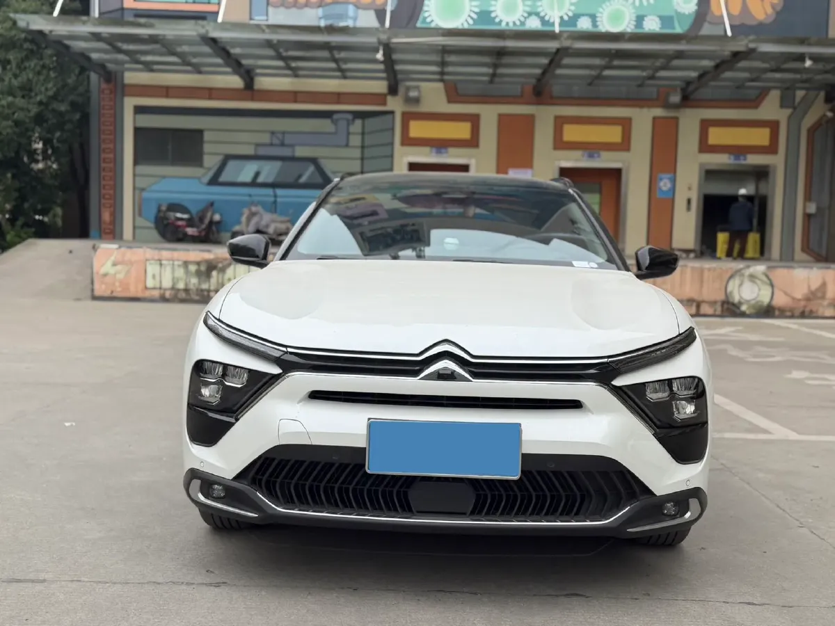 2022 Citroen C5 X 1.6T 175HP L4 8AT,autocango,china used car exporter,china ev exporter,chinese used car exporter,chinese used ev exporter