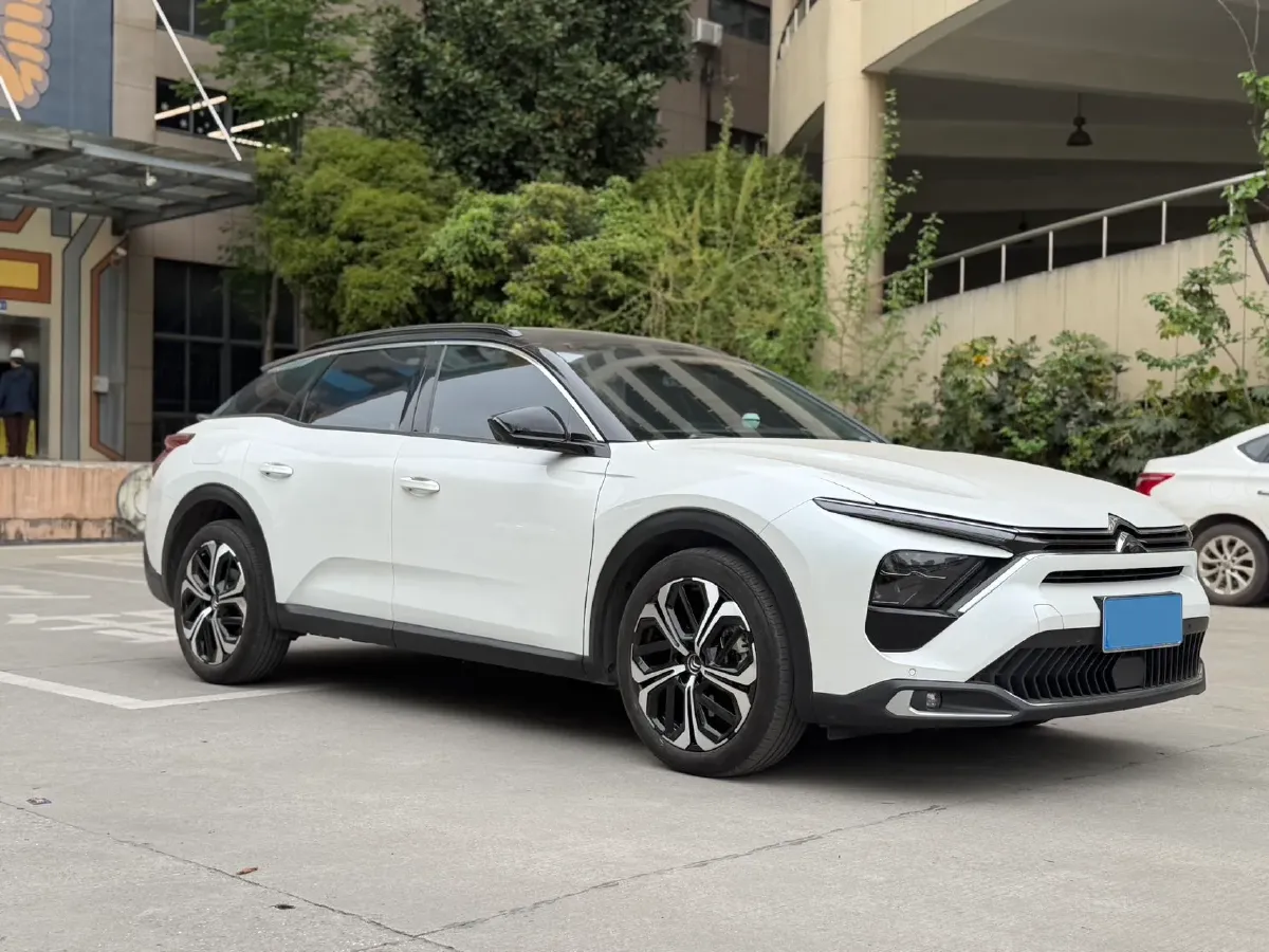 2022 Citroen C5 X 1.6T 175HP L4 8AT,autocango,china used car exporter,china ev exporter,chinese used car exporter,chinese used ev exporter