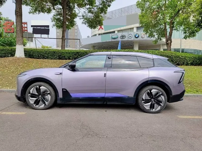 2023 HiPhi Y BEV 76.6KWH,autocango,china used car exporter,china ev exporter,chinese used car exporter,chinese used ev exporter