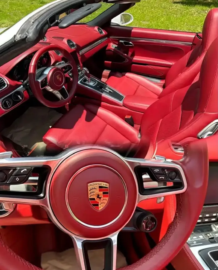 2020 Porsche 718 2.0T 250HP H4 7DCT,autocango,china used car exporter,china ev exporter,chinese used car exporter,chinese used ev exporter