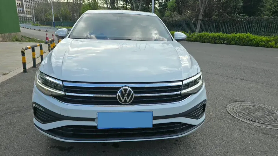 2024 Volkswagen Bora 1.2T 116HP L4 7DCT,autocango,china used car exporter,china ev exporter,chinese used car exporter,chinese used ev exporter