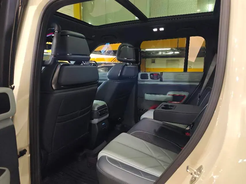 2024 Jaguar XEL 2.0T 250HP L4 8AT,autocango,china used car exporter,china ev exporter,chinese used car exporter,chinese used ev exporter