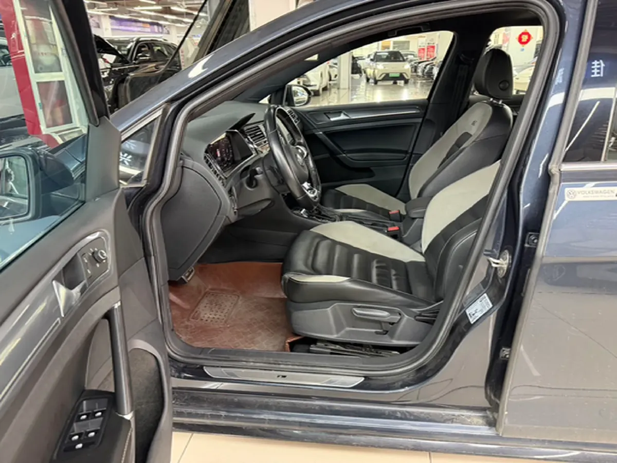 2019 BYD Song MAX 1.5T 160HP L4 6DCT PHEV 15.98KWH,autocango,china used car exporter,china ev exporter,chinese used car exporter,chinese used ev exporter