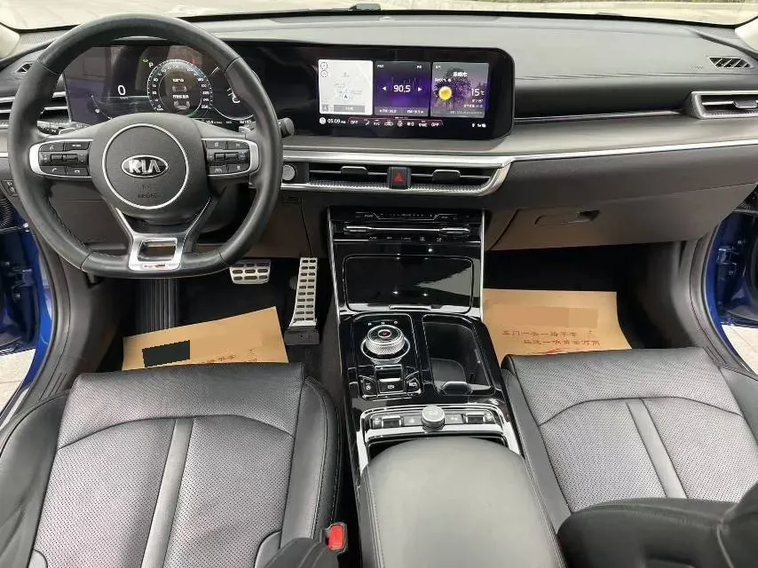 2020 Kia K5 2.0T 240HP L4 8AT,autocango,china used car exporter,china ev exporter,chinese used car exporter,chinese used ev exporter