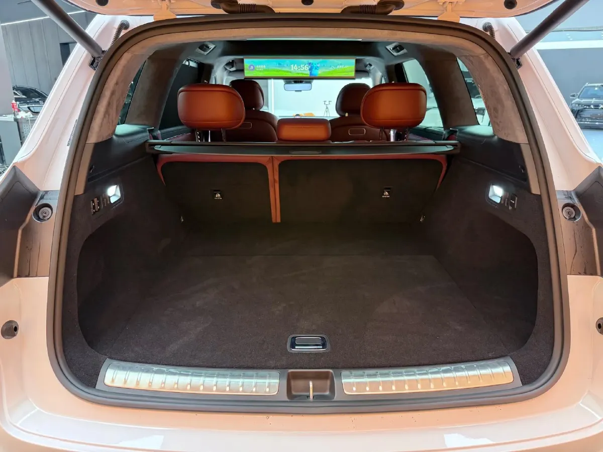 2025 AITO AITO M8 REEV 160HP REEV 53.4KWH,autocango,china used car exporter,china ev exporter,chinese used car exporter,chinese used ev exporter