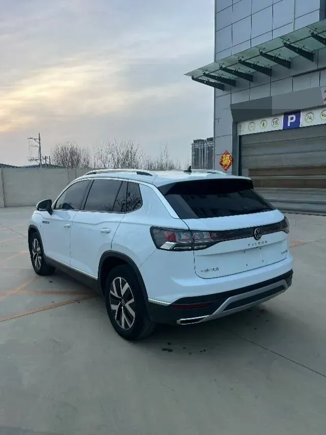 2023 Volkswagen Tayron 2.0T 186HP L4 7DCT,autocango,china used car exporter,china ev exporter,chinese used car exporter,chinese used ev exporter
