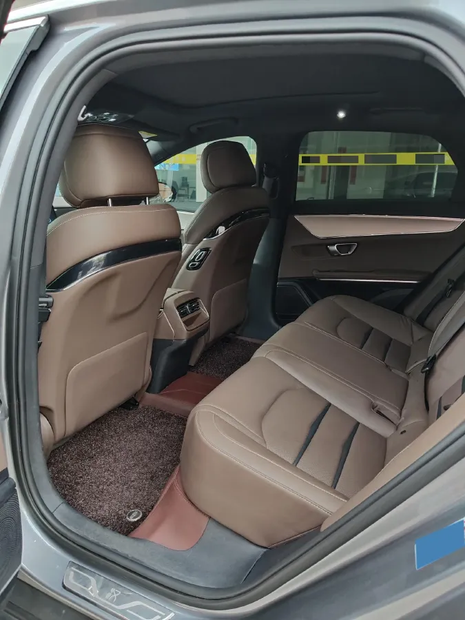 2020 Honda Breeze 2.0L 146HP L4 E-CVT Hybrid,autocango,china used car exporter,china ev exporter,chinese used car exporter,chinese used ev exporter