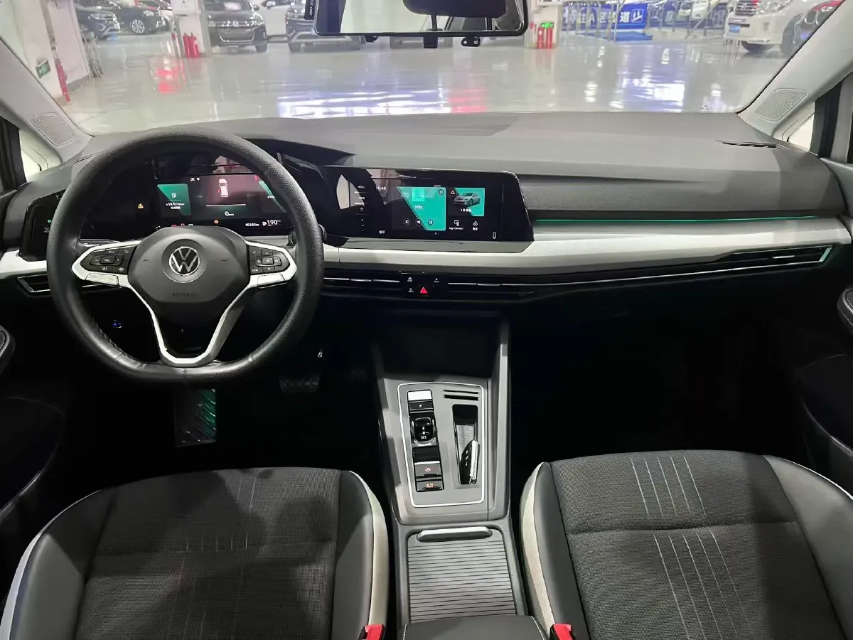 2021 Volkswagen Golf 1.4T 150HP L4 7DCT,autocango,china used car exporter,china ev exporter,chinese used car exporter,chinese used ev exporter