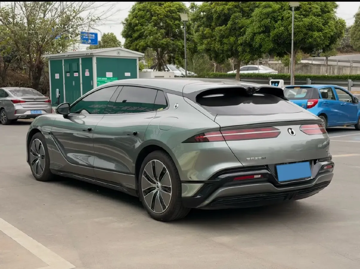 2024 Denza DenzaZ9GT 2.0T 207HP L4 E-CVT PHEV 38.5KWH,autocango,china used car exporter,china ev exporter,chinese used car exporter,chinese used ev exporter