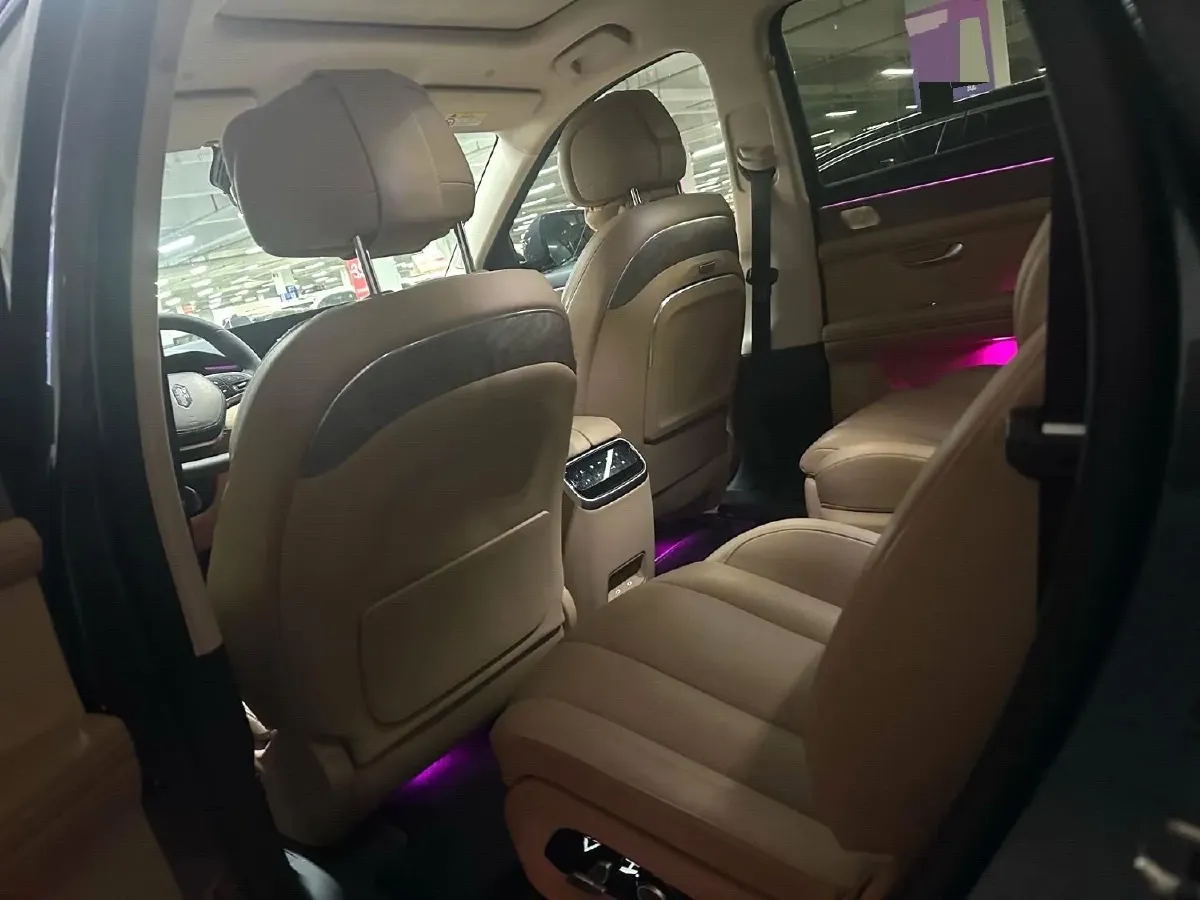 2022 Volvo S60 2.0T 197HP L4 8AT,autocango,china used car exporter,china ev exporter,chinese used car exporter,chinese used ev exporter