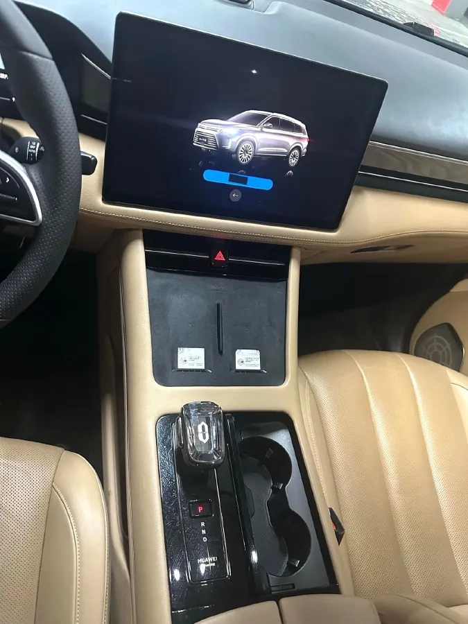 2022 Volvo S60 2.0T 197HP L4 8AT,autocango,china used car exporter,china ev exporter,chinese used car exporter,chinese used ev exporter