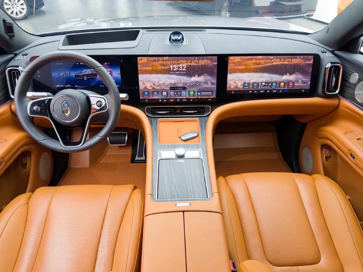 2025 AITO AITO M9 REEV 160HP REEV 52KWH,autocango,china used car exporter,china ev exporter,chinese used car exporter,chinese used ev exporter