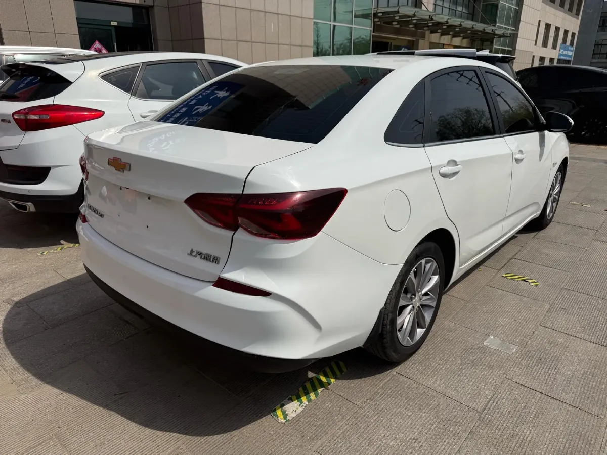 2022 Chevrolet Monza 1.5L 113HP L4 6AT,autocango,china used car exporter,china ev exporter,chinese used car exporter,chinese used ev exporter